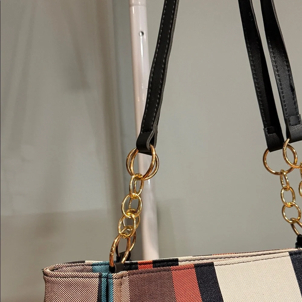 Plaid Canvas Tote Bag with Gold Chain Handles NWOT - Picture 3 of 5